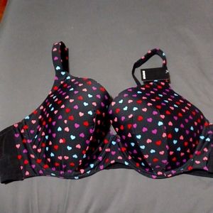 BLACK W/ MULTICOLORED HEARTS! 🖤💖❤💙💜